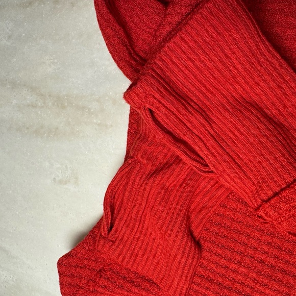 We the Free | North Shore Thermal Boat Neck Tee Phoenix Red XS Long Sleeve - Picture 9 of 12